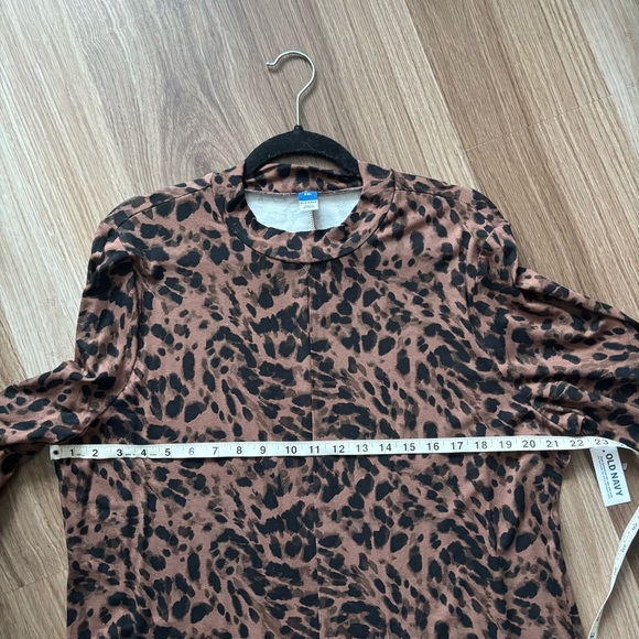 🤎Leopard Mockneck Maxi Dress - Picture 11 of 12